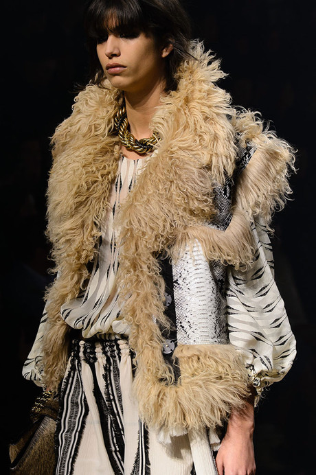 Paris woman fashion Week Fall Winter 2015-16 Lanvin show