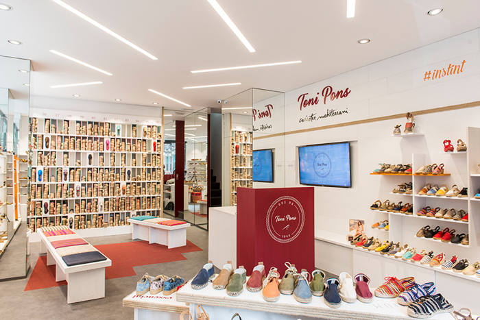 toni pons, espadrillas, zapatillas, tienda, born, gótico, barcelona, zapato, tienda de zapatos en Barcelona