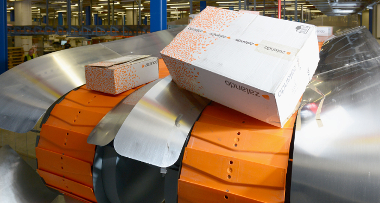 centro logístico, Zalando, Denipro , transportadores deniway, logística, intralogística, eliminar cajas