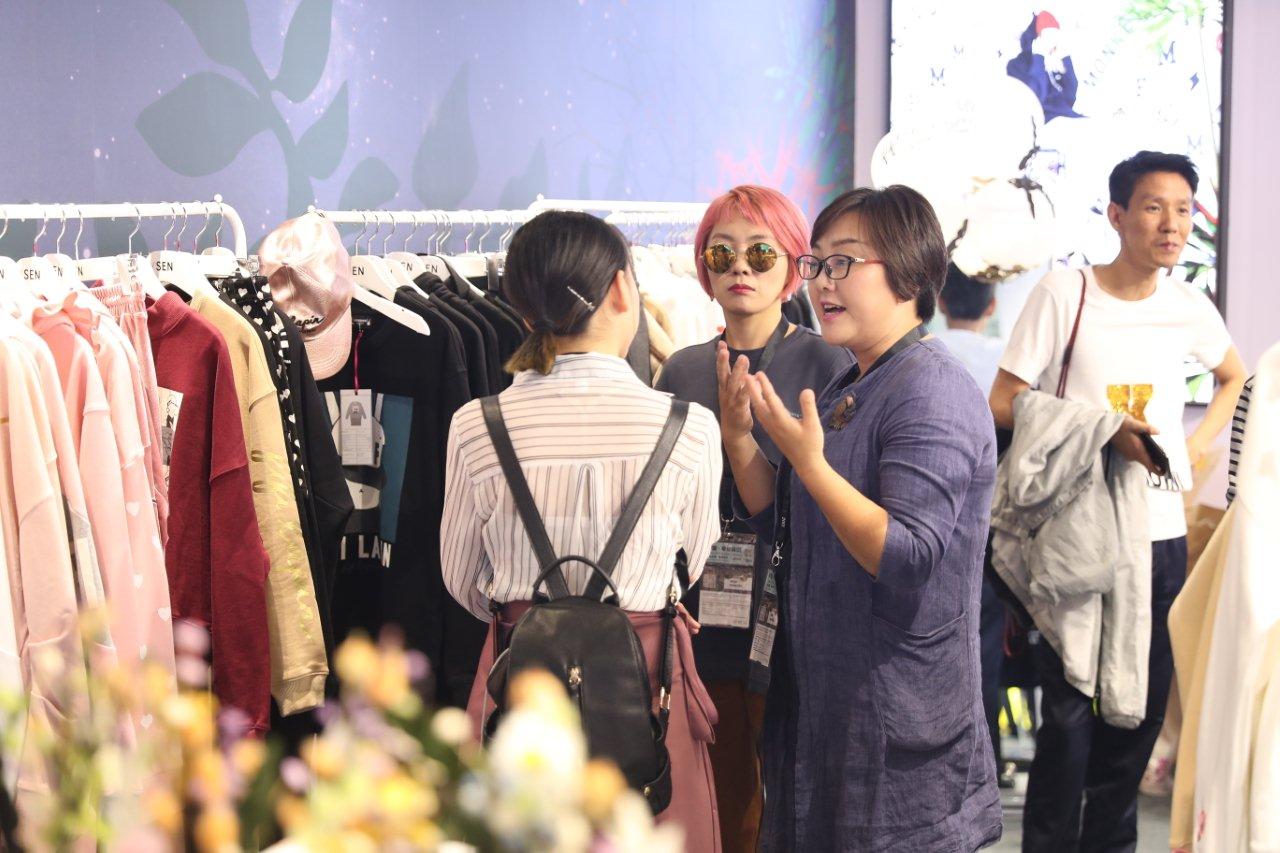 Chic, Shanghai, salones de moda, moda en China, CNGA, Li Ning