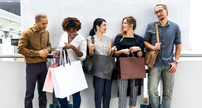 Chris Walton, Forbes, tendencias retail 2019, tecnología del retail, Amazon, Google, Snapchat, Glossier, Macy’s
