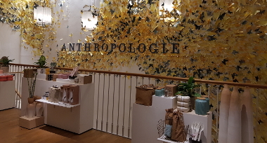 Anthropologie, retailer estadounidense, paseo de gracia, Peter Rius, Urban Outfitters,