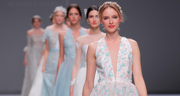 Fashion Night, Esther Noriega, Isabel Zapardiez, VBBFW, moda nupcial, VBBFW 2019, Valmont Barcelona Bridal Fashion Week,