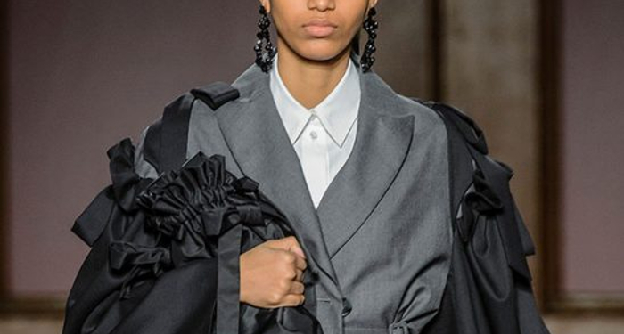 london-fw-aw18-19-simone-rocha
