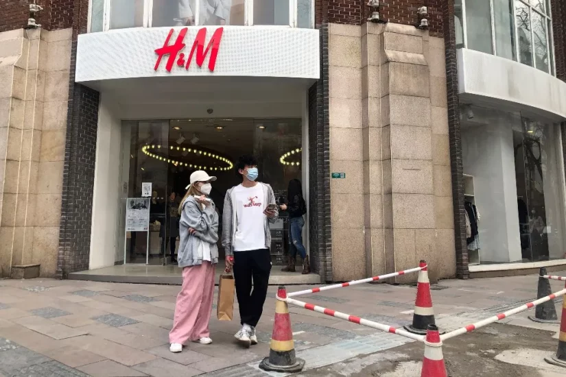 H&M, China