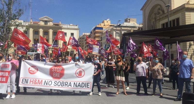H&M anunció la aplicación de un ERE en España a lo largo de este año, a lo que los sindicatos se oponen totalmente.