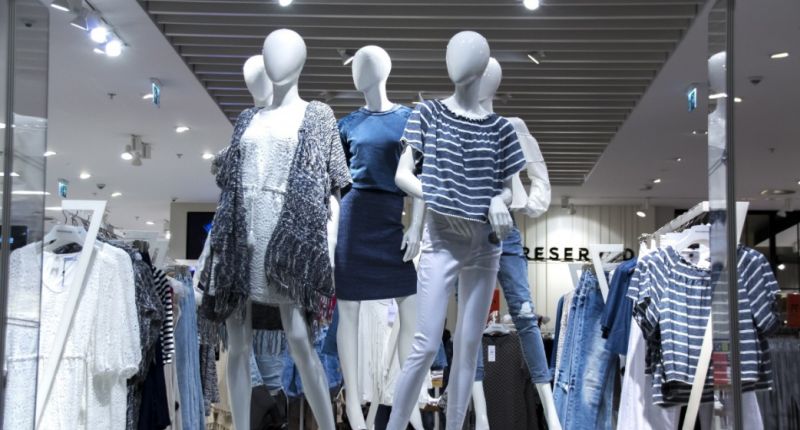 El retail textil registró un acumulado anual del -0,3% en 2024 en España.