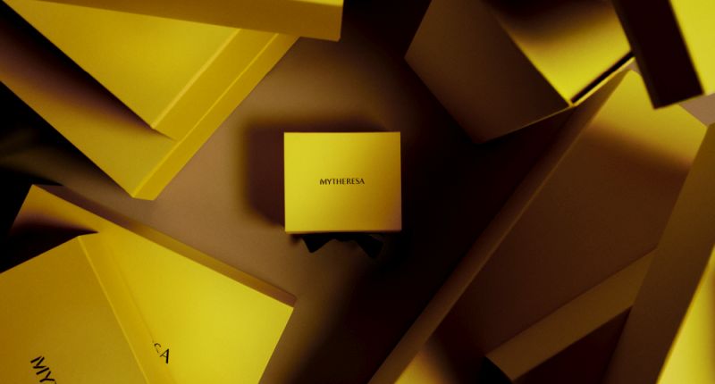 Tras la compra del grupo YNAP, MyTheresa cambia el nombre de su matriz a LuxExperience.