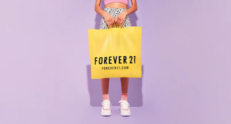 Forever 21 ya cerró todas sus tiendas en España también en 2019, presionada por operadores de mayor éxito en Europa como Inditex, Mango o H&M.