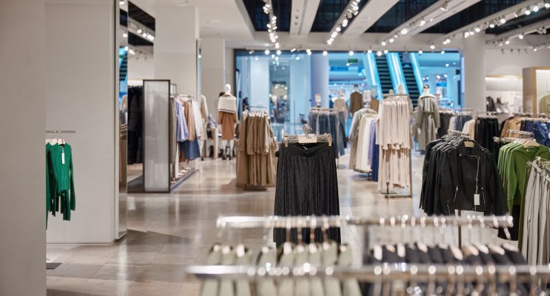 Los sindicatos piden más avances en los días de descanso dentro de su jornada laboral, así como mejoras salariales. convenio retail textil