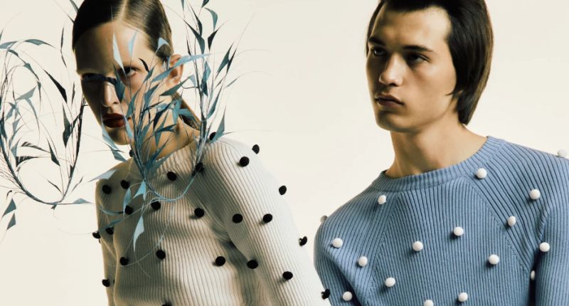 La nueva colección 'Cocoon' de Palomo Spain para 2026 incluye diseños para hombre y, en primicia, para mujer.