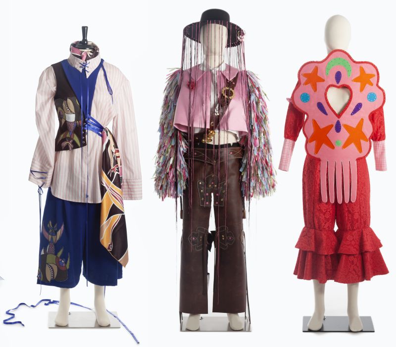 La exposición temporal del Museo del Traje rinde tributo al legado del traje regional desde una mirada actual.