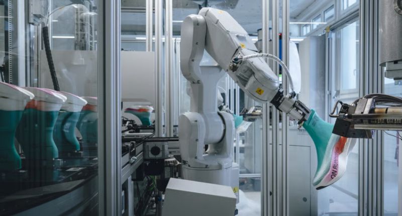 La tecnología robótica LightSpray de On se desarrolló a lo largo de cuatro años con un equipo multidisciplinar de veinte personas.