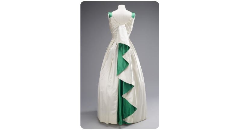 Vestido Reina Isabel II Pakistán 1968.