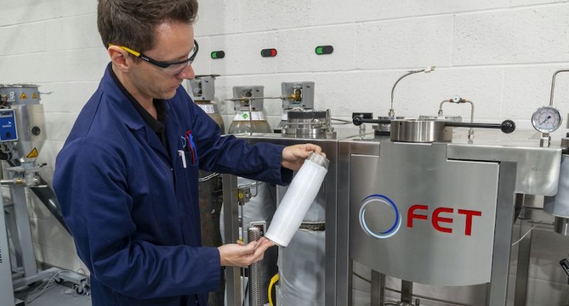Fibre Extrusion Technologies (FET), fibras UHMWPE, fibras de uso médico