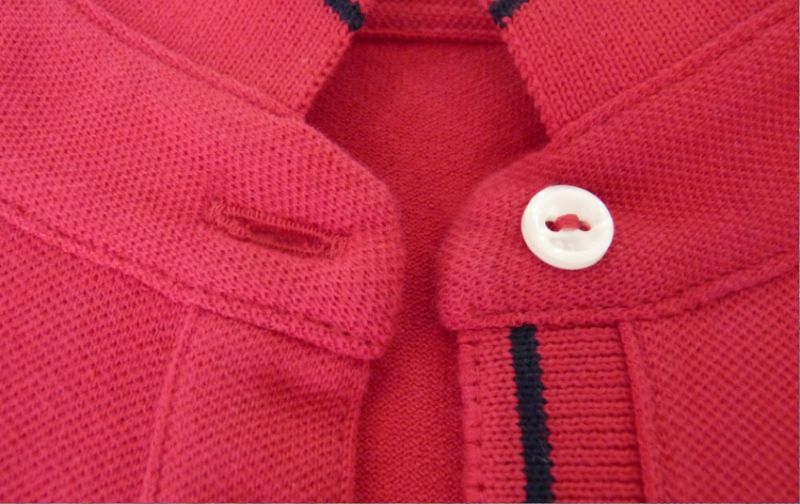 Fianchi es un taller de confección ubicado en la provincia de Tarragona, fundado en 1996 y especializado en prendas de vestir de punto liso y listado.