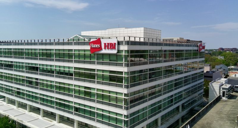 Gildan Activewear compra HanesBrands por 4.400 millones de dólares