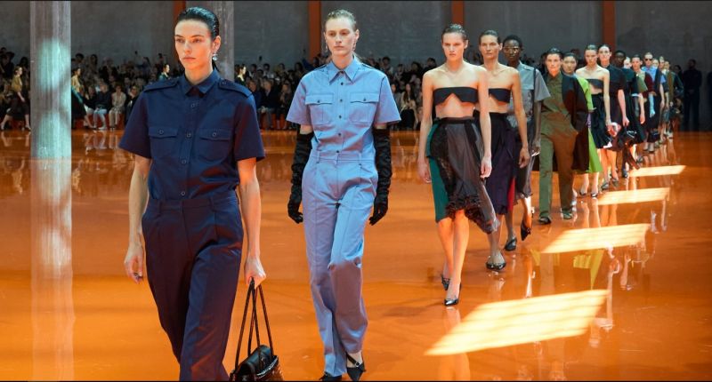 El colorismo de Prada en Milan Fashion Week