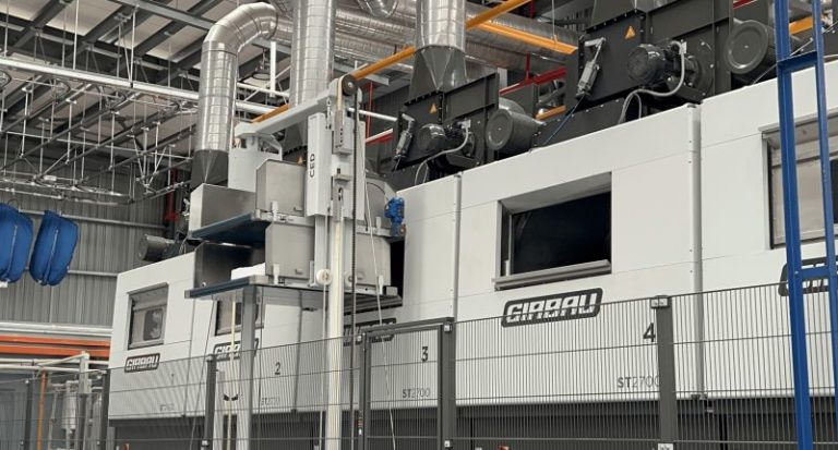Girbau inaugura nueva fábrica en Estados Unidos, con capacidad de 3.000 máquinas al año