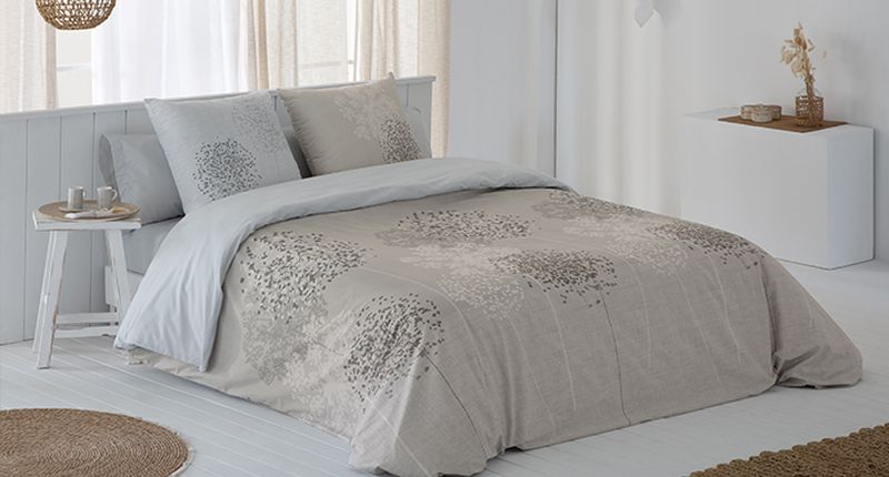 La oferta de productos de Tejidos JVR es extensa, cubriendo todas las necesidades textiles del dormitorio.