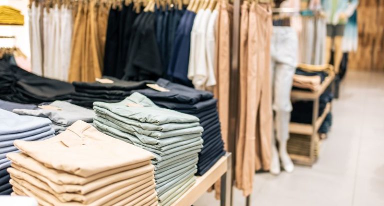 El convenio del comercio textil sigue sin acuerdo entre sindicatos y patronal