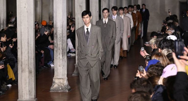 Pitti Uomo 109: El comprador extranjero sostiene a la gran cita de la moda masculina en Florencia