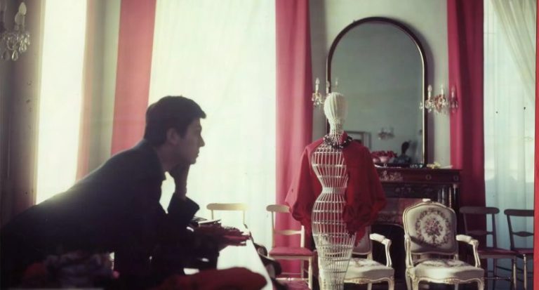 Valentino, el 'emperador' de la moda italiana, muere a los 93 años