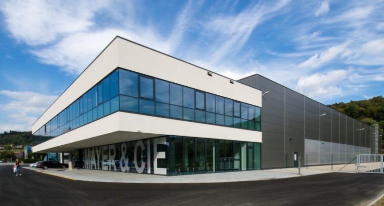 Mayer & Cie, salvada in extremis del cierre al encontrar comprador