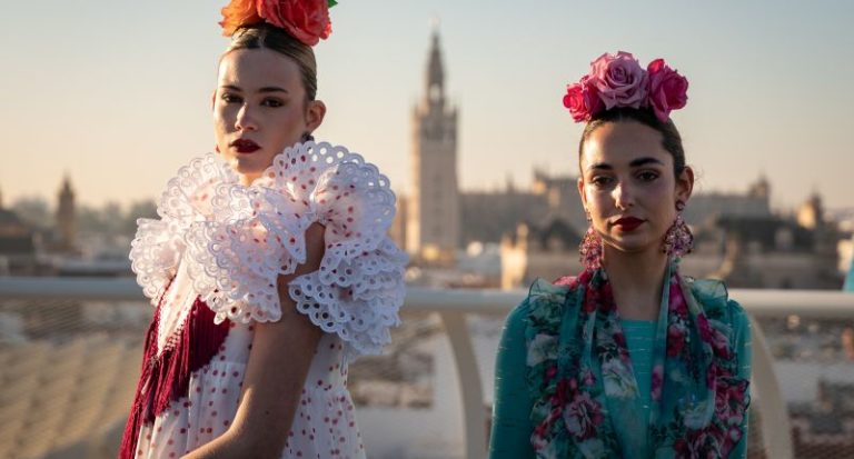 SIMOF 2026 lidera la moda flamenca ante 60.000 asistentes en Sevilla