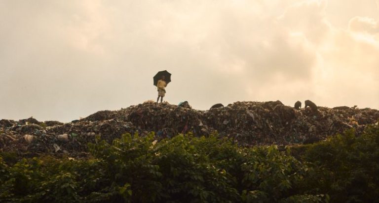Desierto de residuos textiles en Bangladesh, H&M Global Change Awards 2026.