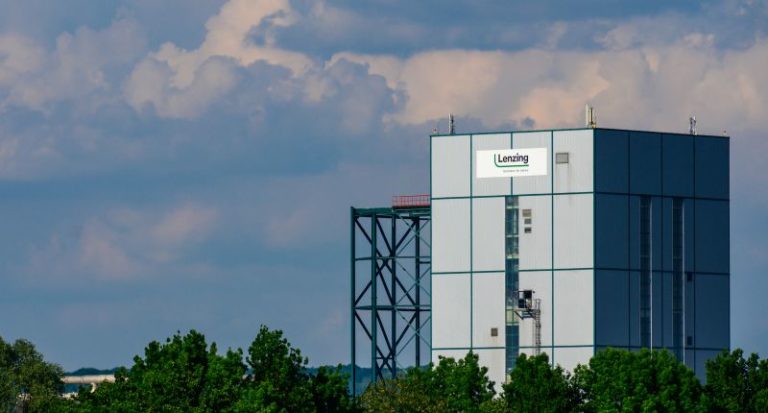 Lenzing refuerza su rentabilidad en 2025 y sigue apostando por la sostenibilidad