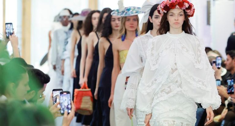 Adlib Ibiza se incorpora a ACME y refuerza su posicionamiento como sello de moda