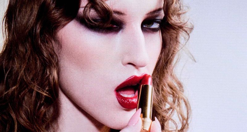 Con alianzas clave como la de L’Oréal para Kering Beauté, el grupo se prepara para un ciclo de crecimiento sostenible y alta rentabilidad.