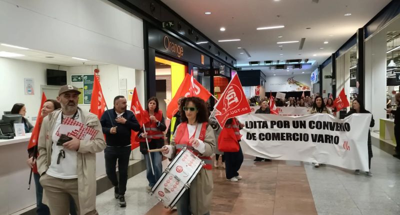Huelga del comercio textil contra los acuerdos alcanzados en su convenio