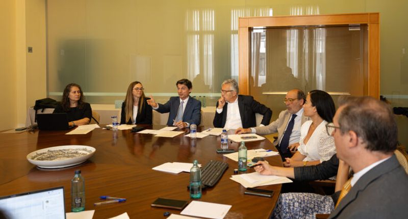Cataluña y Galicia cooperan para fortalecer el textil español