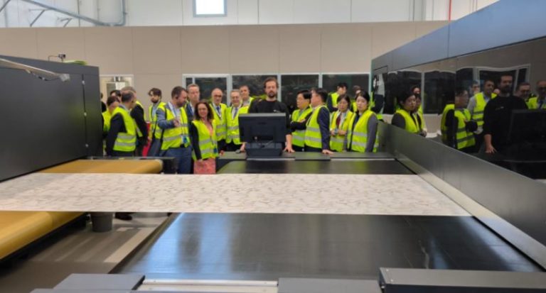 Acimit: la maquinaria textil italiana resiste con innovación, pero exige políticas industriales