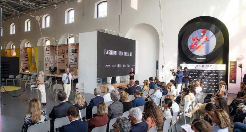 Fashion Link Milano, Micam 102.