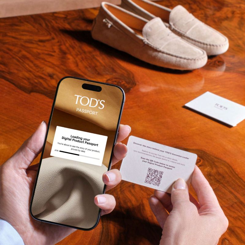 Tod's ya incorpora pasaporte digital de producto en sus modelos más icónicos con Renoon