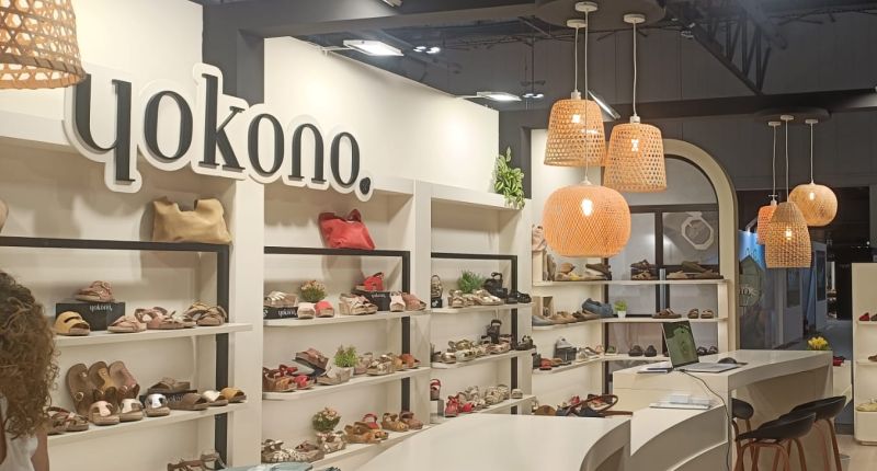 Yokono estrena su colección de verano 2027 en Micam y se refuerza en el mercado italiano